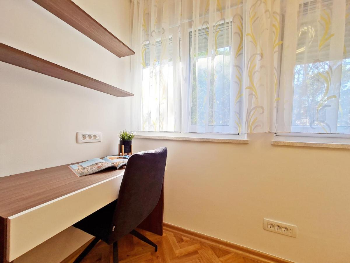 Split City Apartment Rosemary Exterior foto