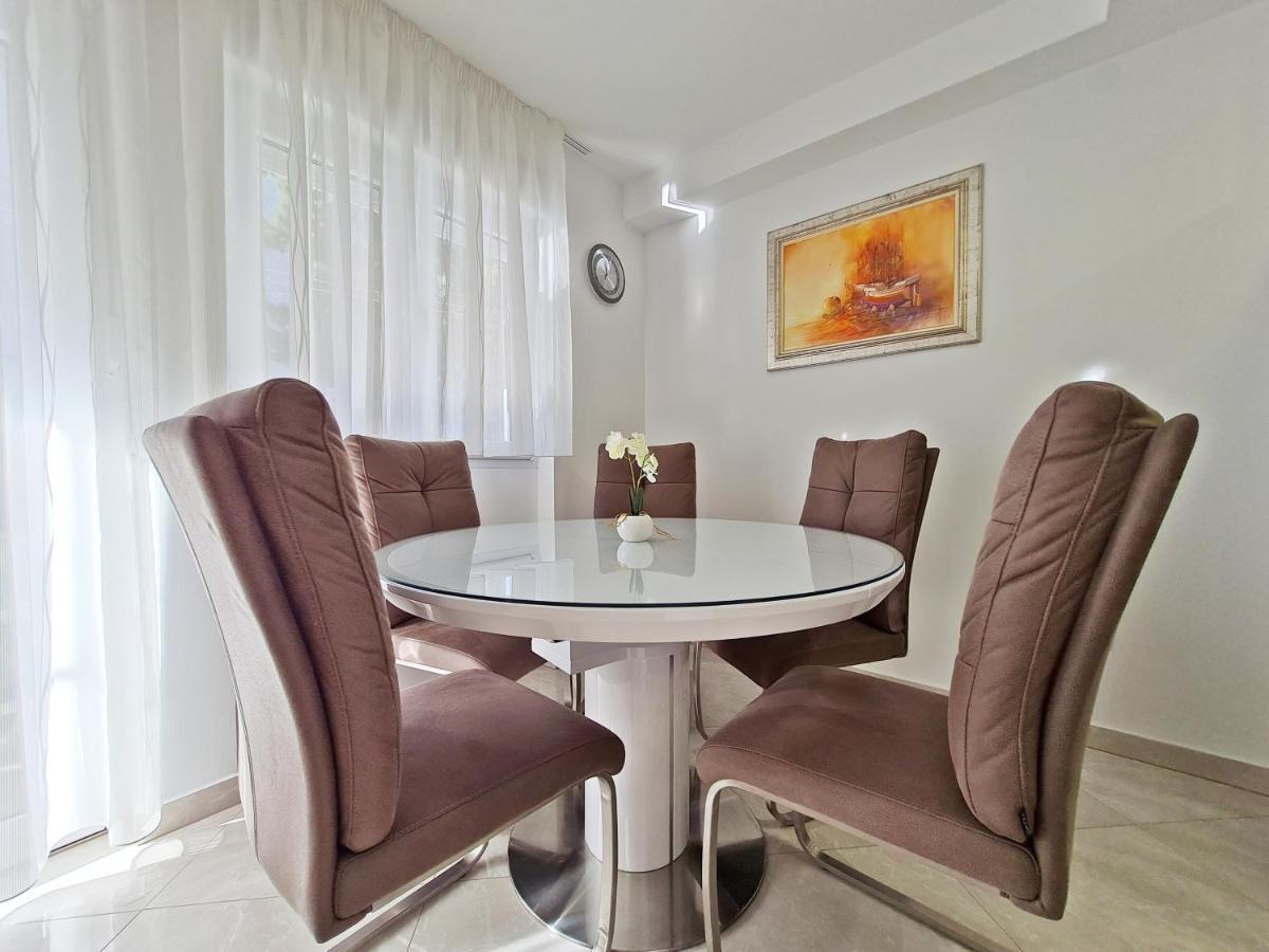 Split City Apartment Rosemary Exterior foto